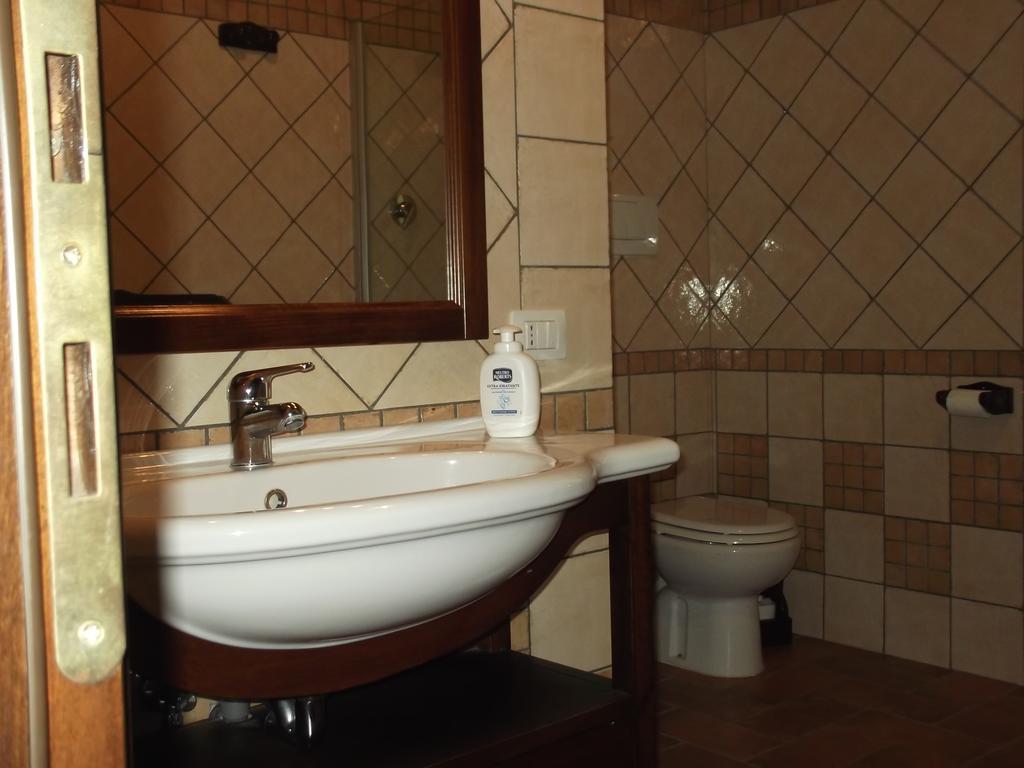Il Laghetto Agriturismo Villa Manciano Oda fotoğraf